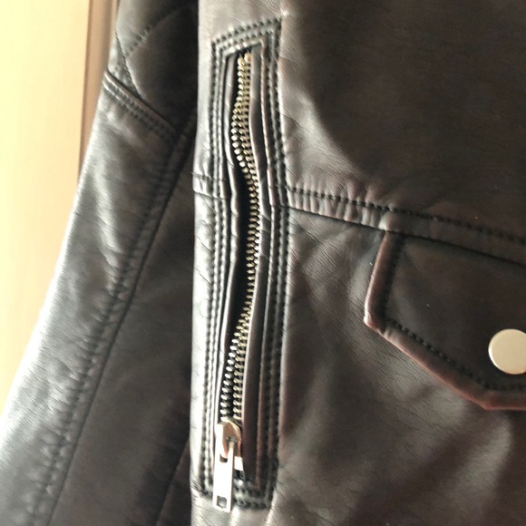 Abercrombie & Fitch Deep Burgundy Bomber Jacket -Size M - Picture 4 of 9